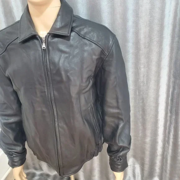 Men's Large Hathaway Soft Leather Bomber Jacket Vintage Great Condition.